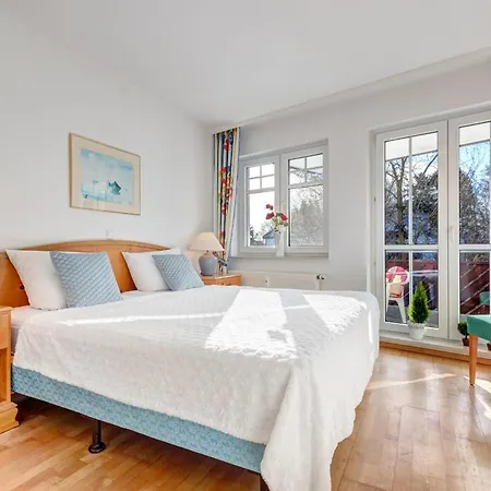 Διαμέρισμα Seepark 808 *